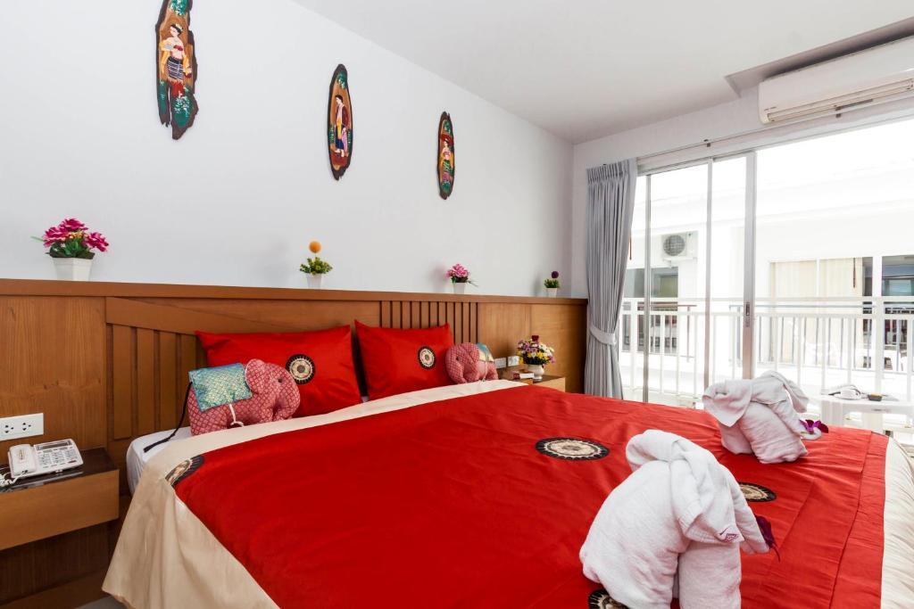 Larn Park Resortel Patong Bilik gambar