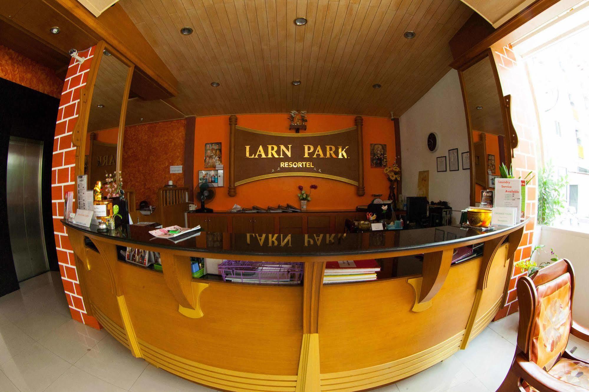 Larn Park Resortel Patong Luaran gambar