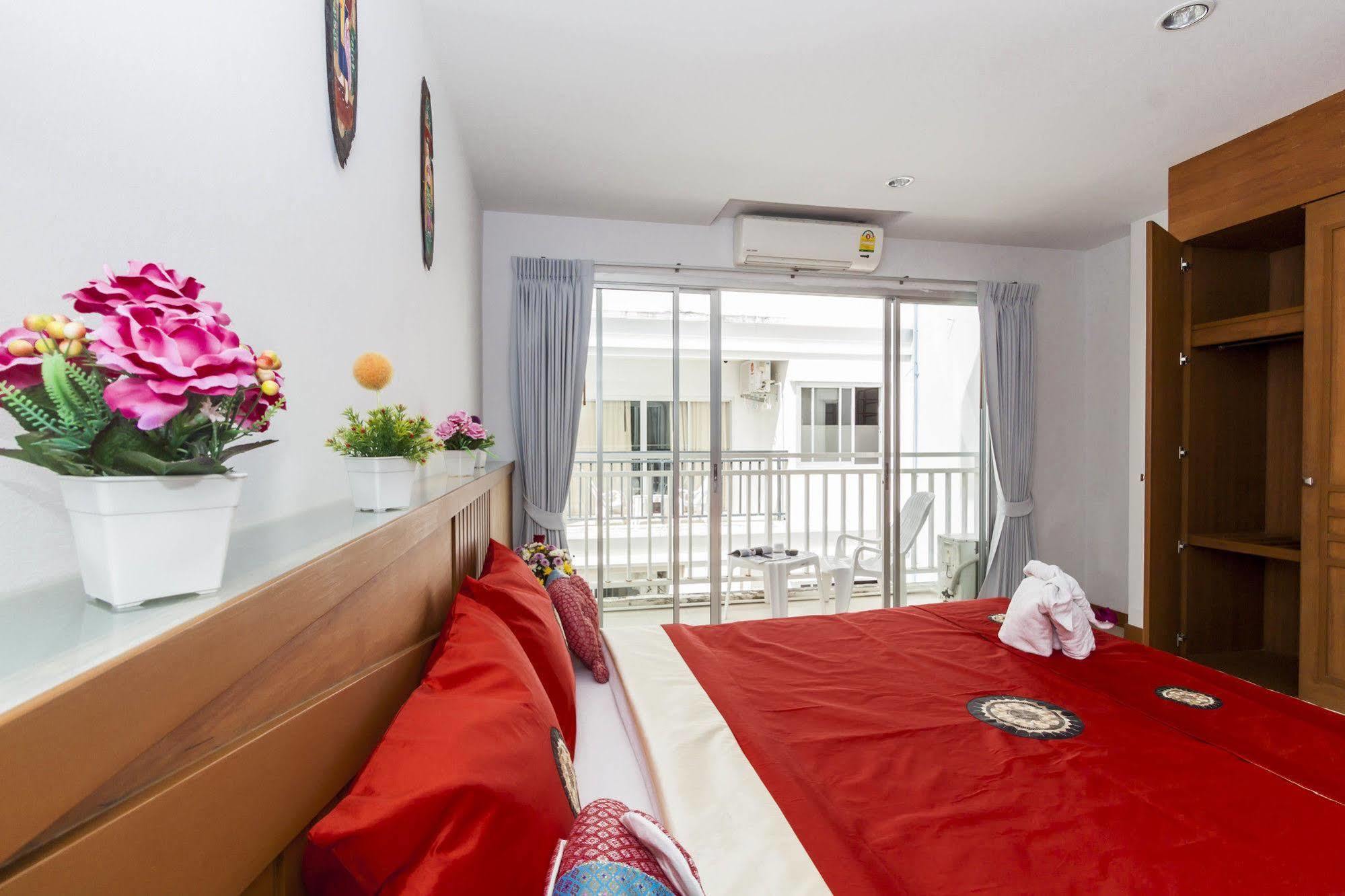 Larn Park Resortel Patong Luaran gambar