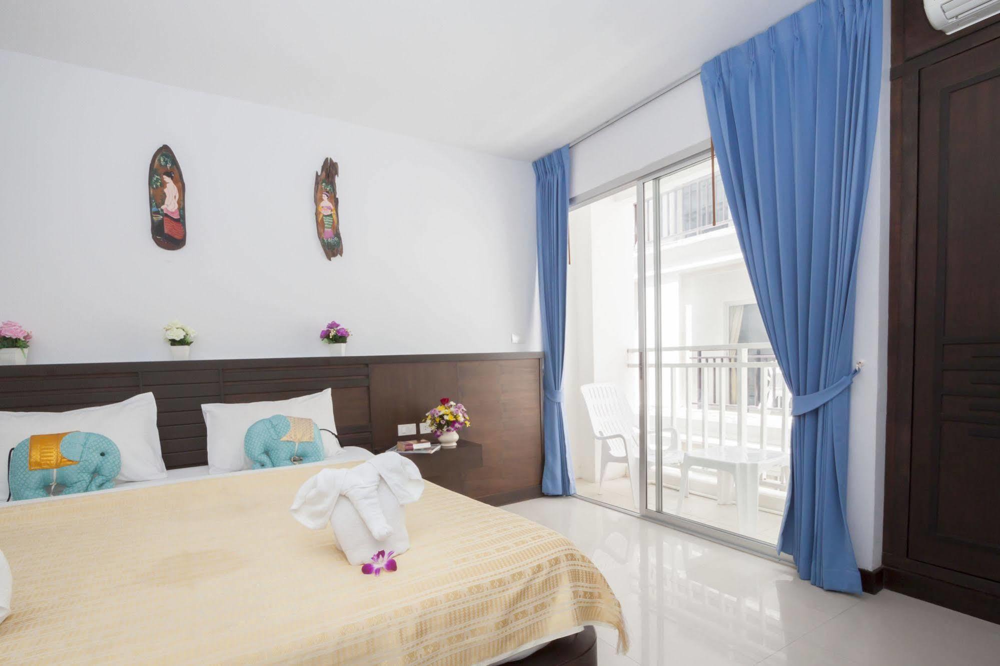 Larn Park Resortel Patong Luaran gambar