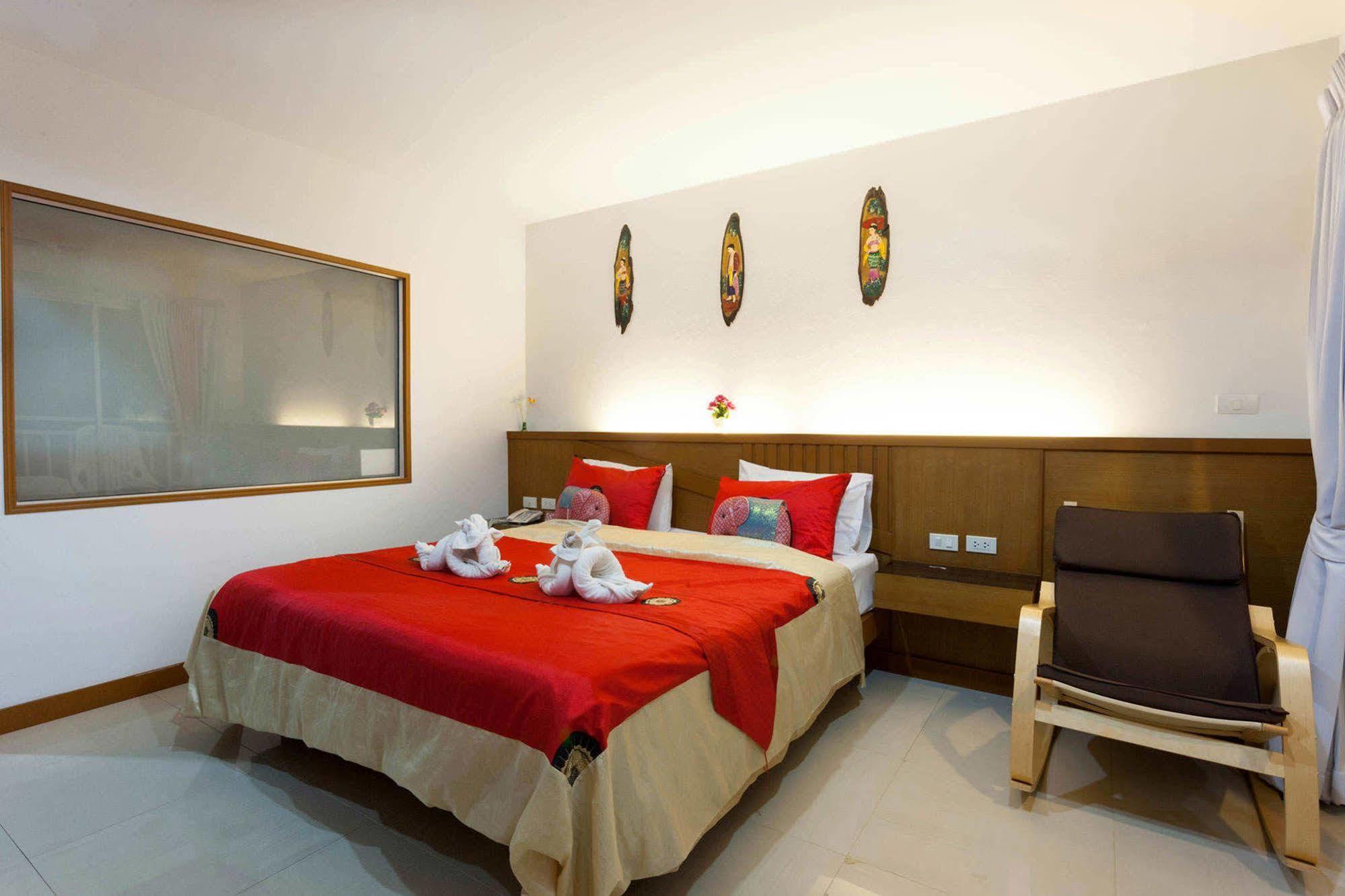 Larn Park Resortel Patong Luaran gambar