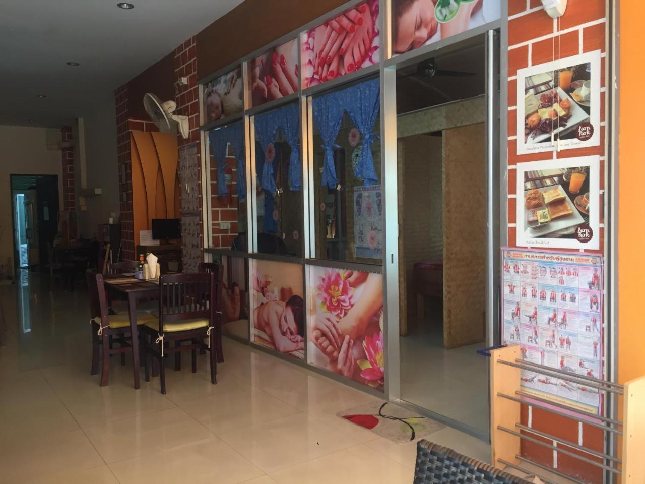 Larn Park Resortel Patong Luaran gambar